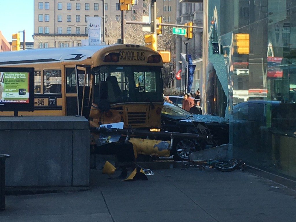 multi-vehicle pileup in center city, phila PA at 15th & jfk